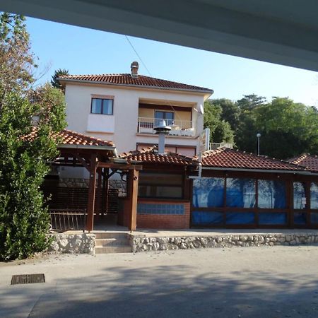 Roni Apartment Crikvenica Exterior photo